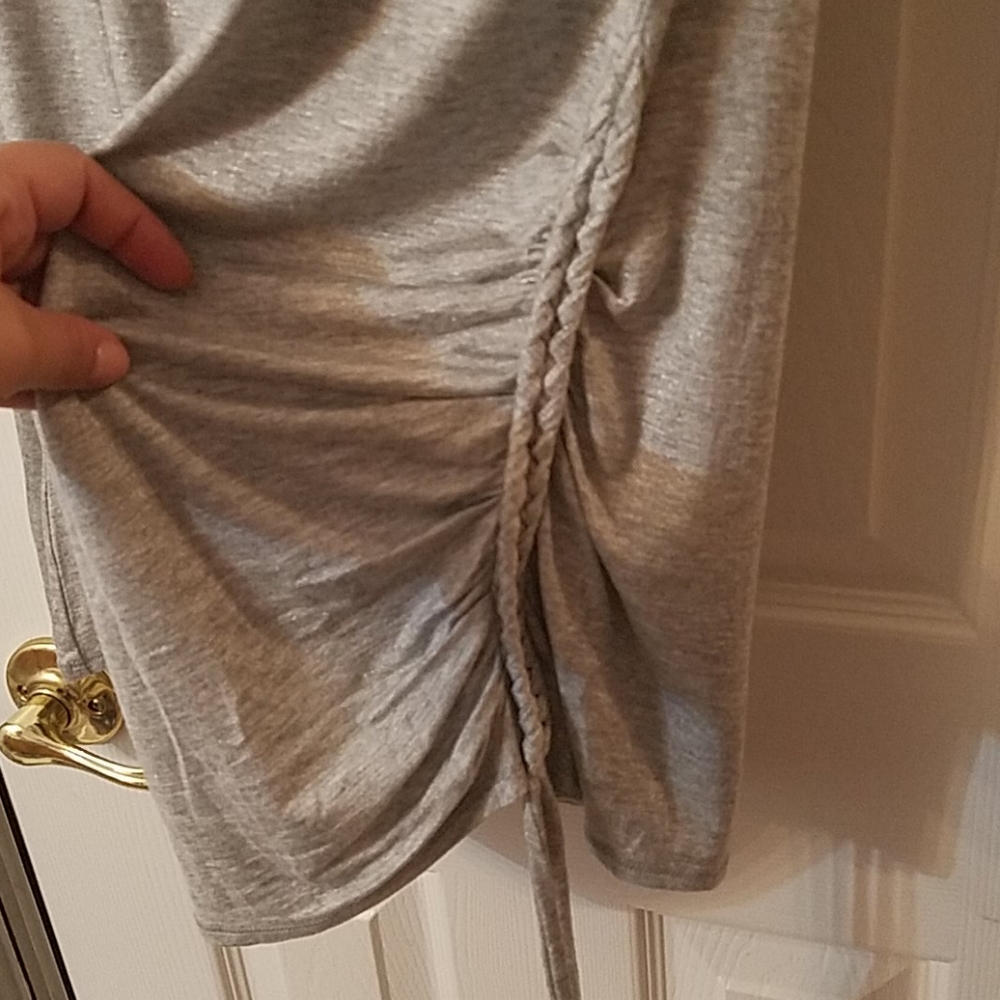 Not your basic tshirt - Picture 3 of 5